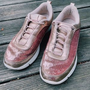 GUESS Glitter Rose Gold Sneakers size 8.5